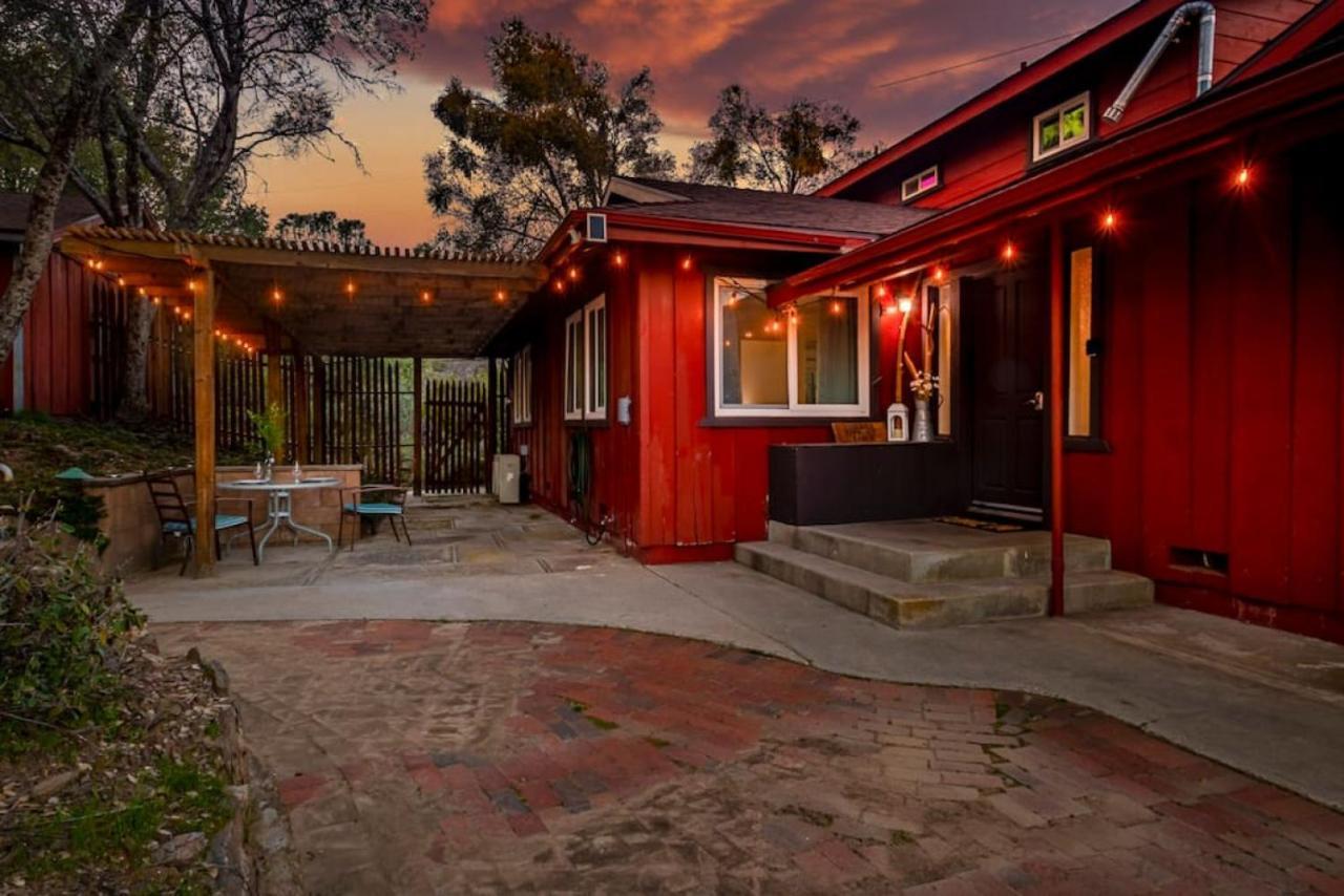 Sierra Vista Lookout Lodge: Creekside Retreat Near Bass Lake & Yosemite North Fork Exterior photo